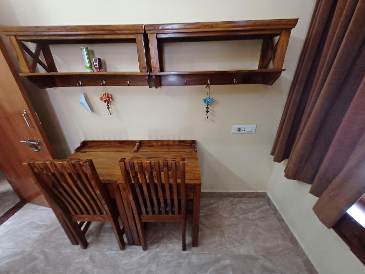 Beena Homestay Jaipur Bagian luar foto