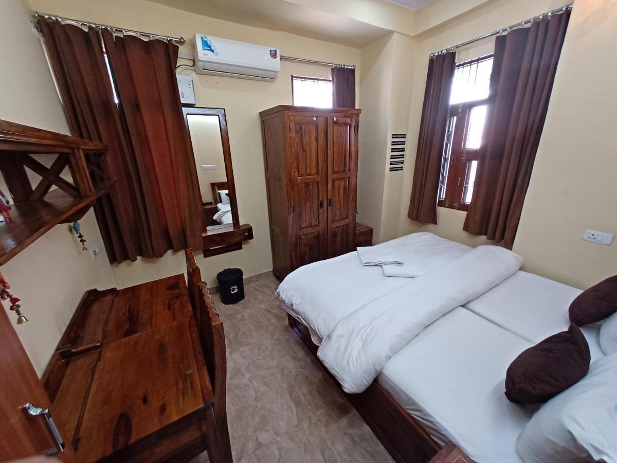 Beena Homestay Jaipur Bagian luar foto