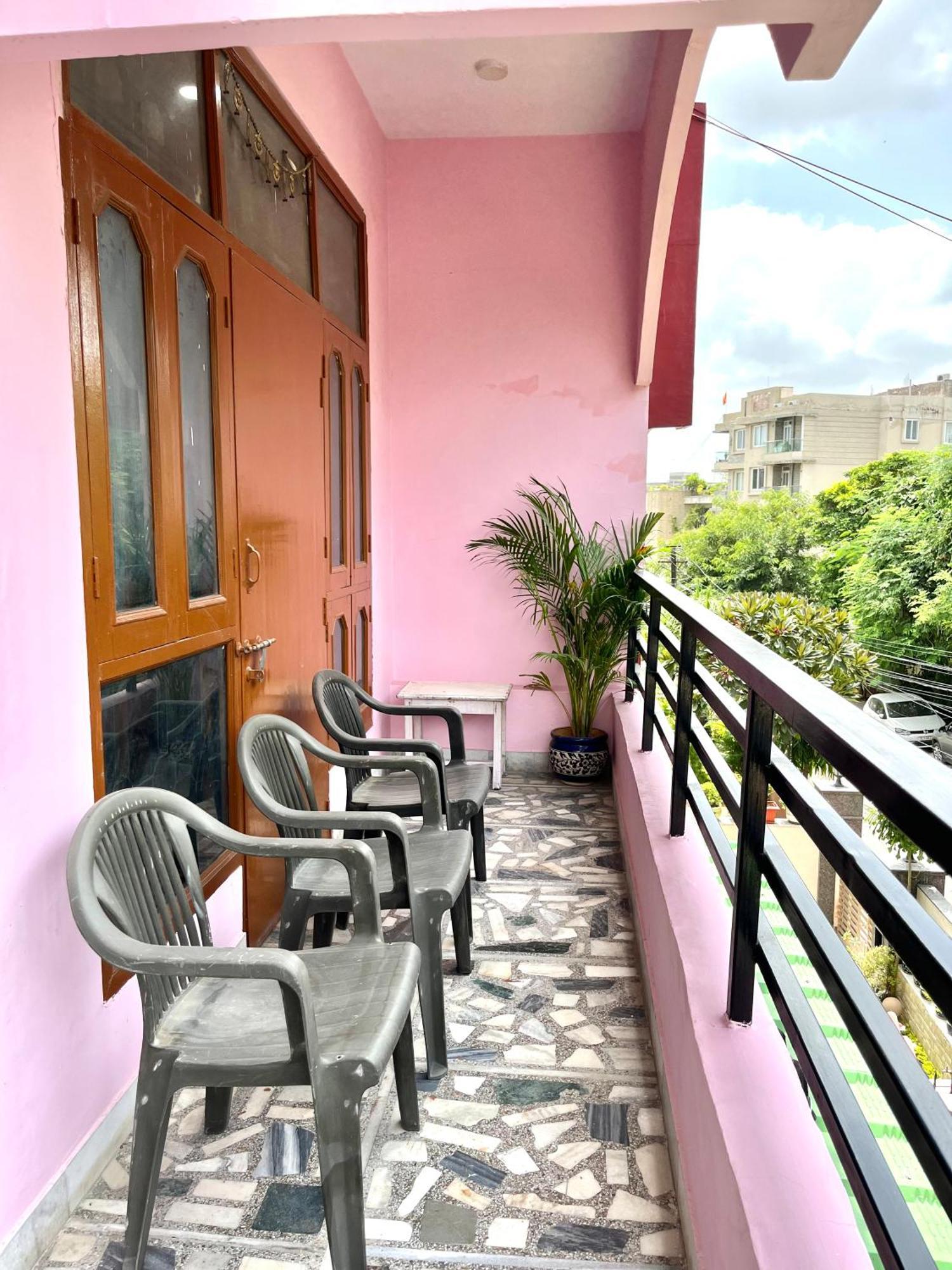 Beena Homestay Jaipur Bagian luar foto