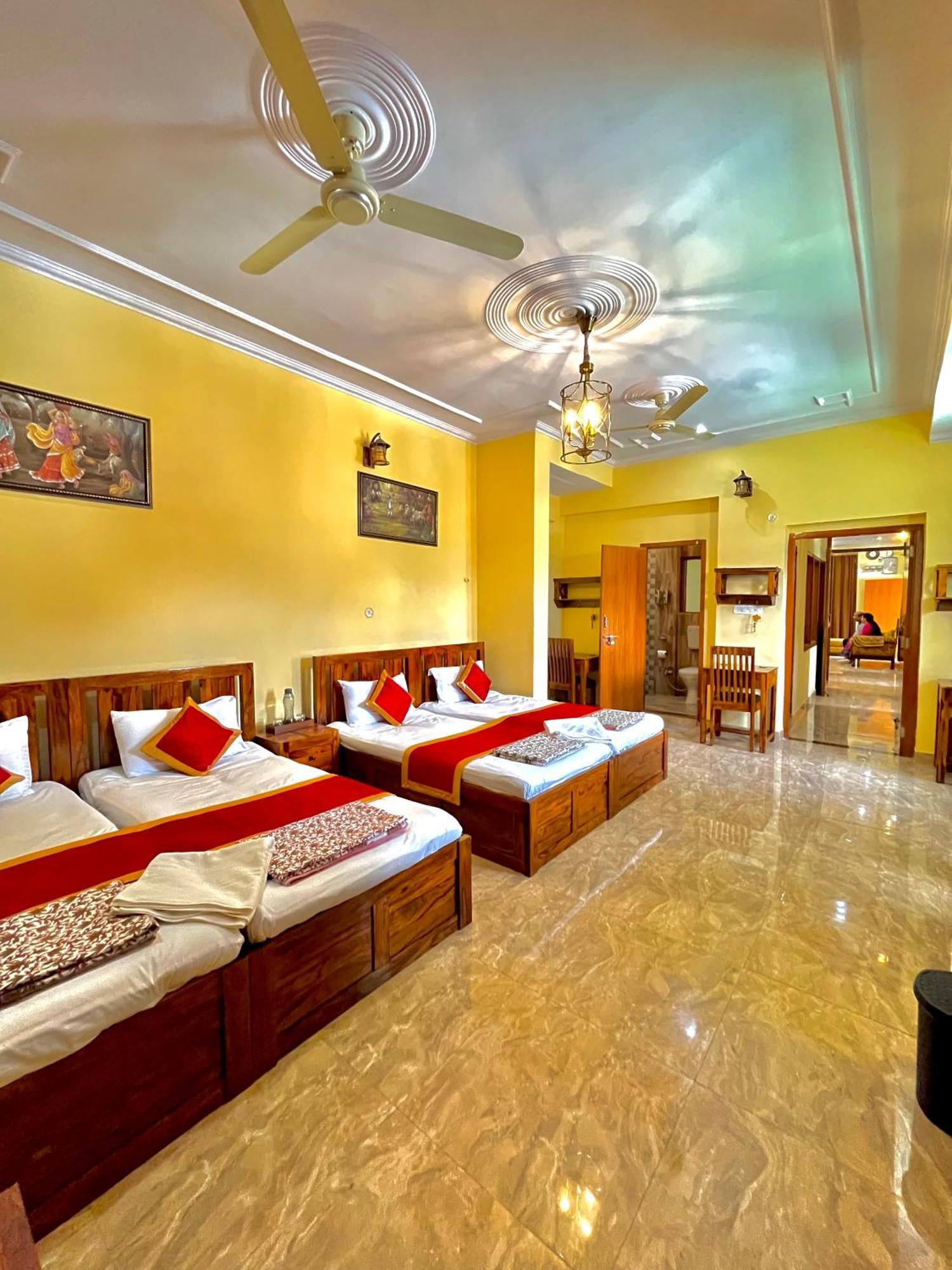Beena Homestay Jaipur Bagian luar foto