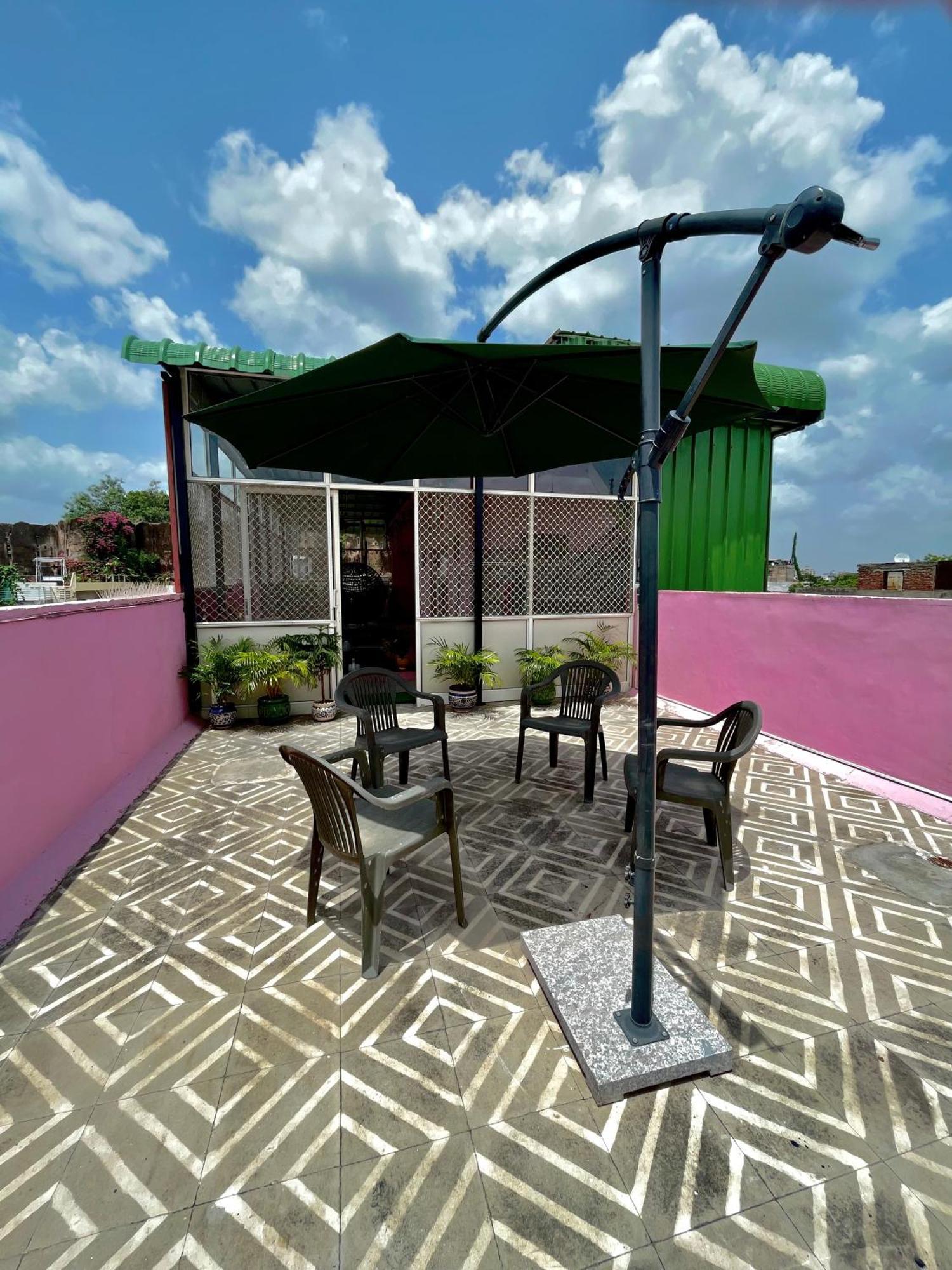 Beena Homestay Jaipur Bagian luar foto