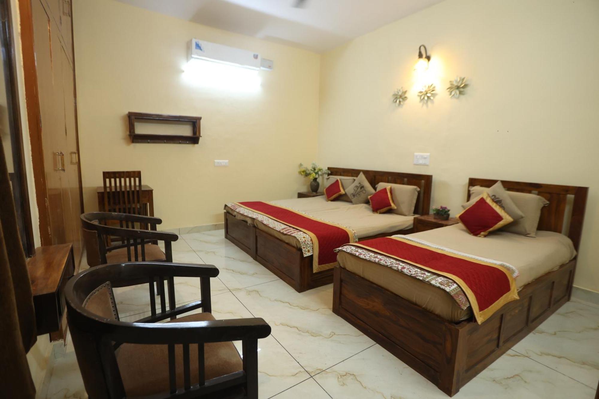 Beena Homestay Jaipur Bagian luar foto
