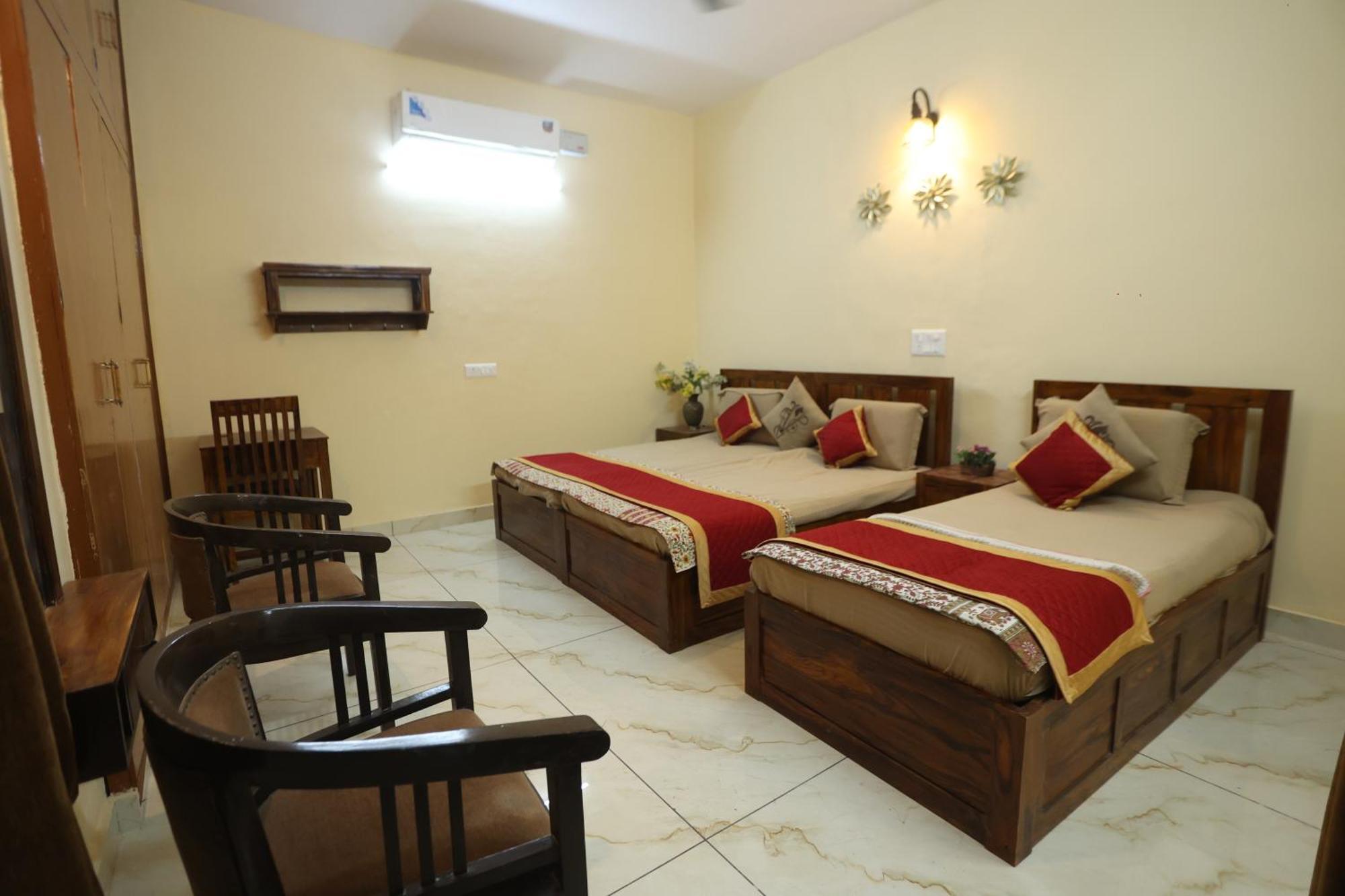 Beena Homestay Jaipur Bagian luar foto